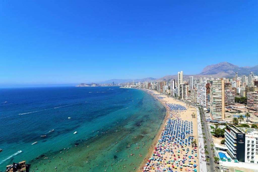 Luxurious 2-Bedroom Apt With Stunning Views, 1St Line On Levante Beach, בנידורם מראה חיצוני תמונה