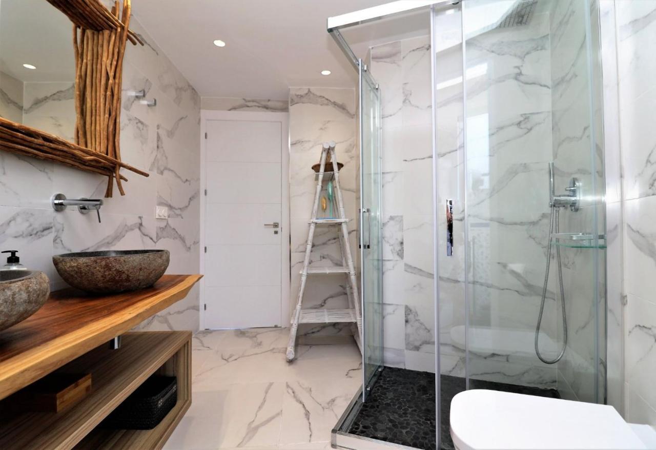 Luxurious 2-Bedroom Apt With Stunning Views, 1St Line On Levante Beach, בנידורם מראה חיצוני תמונה