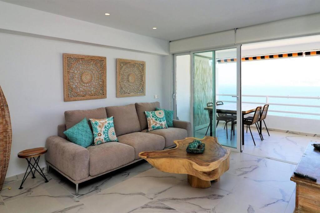 Luxurious 2-Bedroom Apt With Stunning Views, 1St Line On Levante Beach, בנידורם מראה חיצוני תמונה