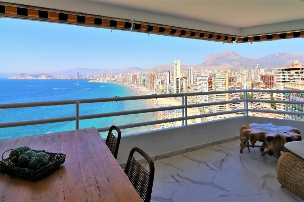 Luxurious 2-Bedroom Apt With Stunning Views, 1St Line On Levante Beach, בנידורם מראה חיצוני תמונה