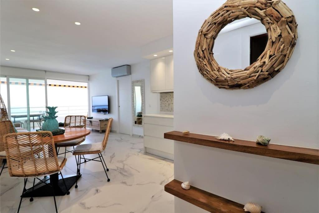 Luxurious 2-Bedroom Apt With Stunning Views, 1St Line On Levante Beach, בנידורם מראה חיצוני תמונה