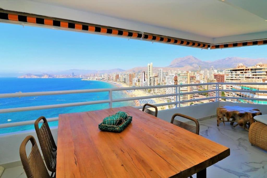 Luxurious 2-Bedroom Apt With Stunning Views, 1St Line On Levante Beach, בנידורם מראה חיצוני תמונה
